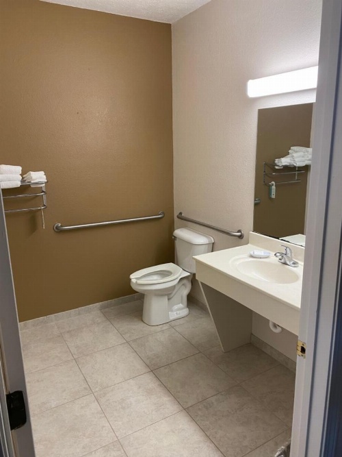 Northfield Inn Suites and Conference Center image 24