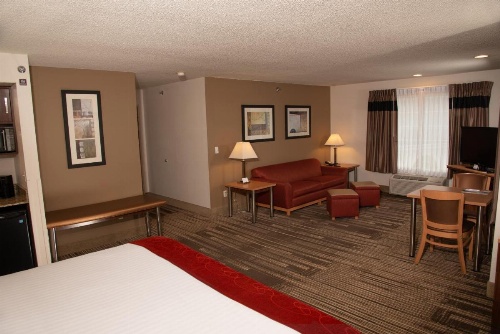 Northfield Inn Suites and Conference Center image 27