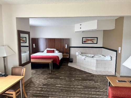 Northfield Inn Suites and Conference Center image 28